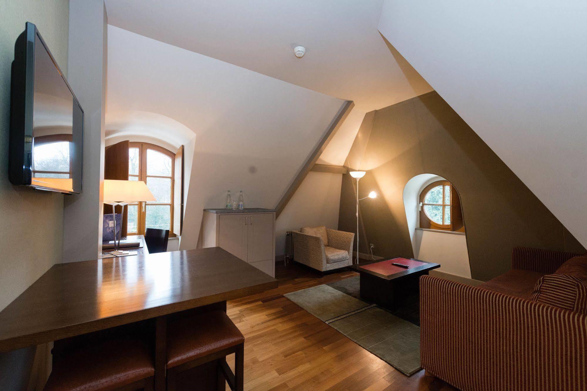 Parc Des Eaux Vives Genf