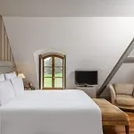 Résidence Parc Des Eaux Vives Hotel 4*