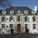Résidence Parc Des Eaux Vives Hotel