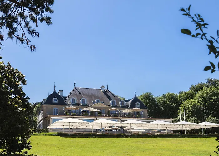 Hôtel Résidence Parc des Eaux Vives