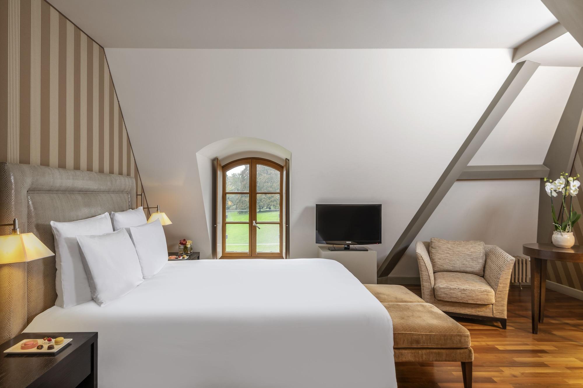 Résidence Parc Des Eaux Vives Hotel 4*